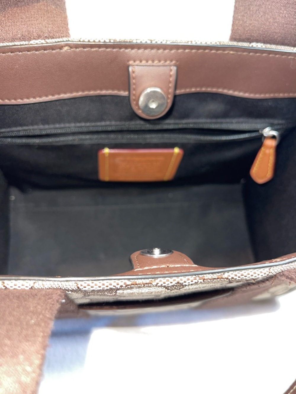 Coach A2578-CAR78 Smith Tote Bag 24 Brown Canvas and Leather - Picture 12 of 13